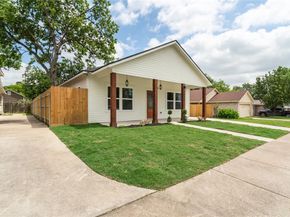 1015  Stella Street , Fort Worth Texas 76104