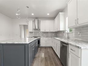 1015  Stella Street , Fort Worth Texas 76104