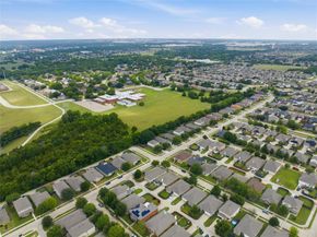 1936  Rosa Parks Boulevard , Lancaster Texas 75146