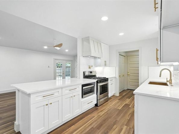8570  Sweetwood Drive , Dallas Texas 75228