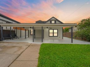 300  Steinman Avenue , Dallas Texas 75203
