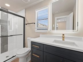 300  Steinman Avenue , Dallas Texas 75203