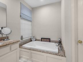 1910  Paloma Way , Arlington Texas 76006