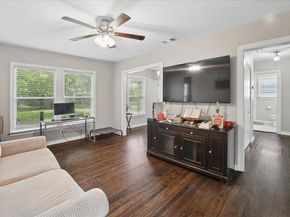 4006  Curzon Avenue , Fort Worth Texas 76107