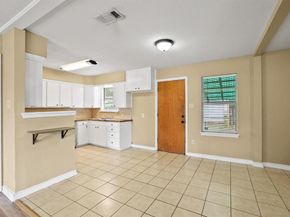 1402  Knight Street , Denton Texas 76205
