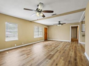 1402  Knight Street , Denton Texas 76205