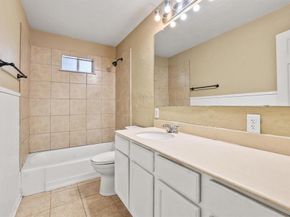 1402  Knight Street , Denton Texas 76205