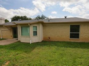 5404  Windy Meadow Drive , Arlington Texas 76017