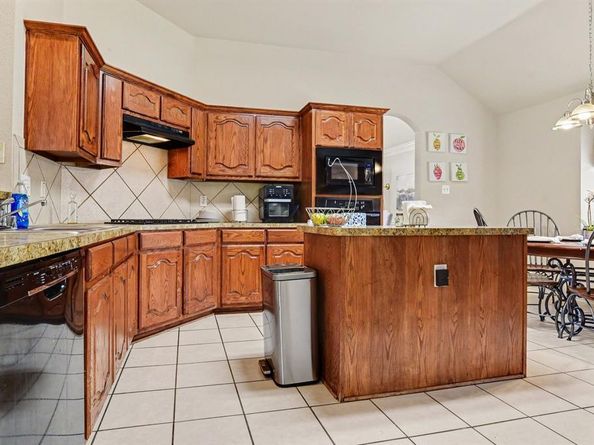 3210  Silver Springs Way , Rowlett Texas 75089