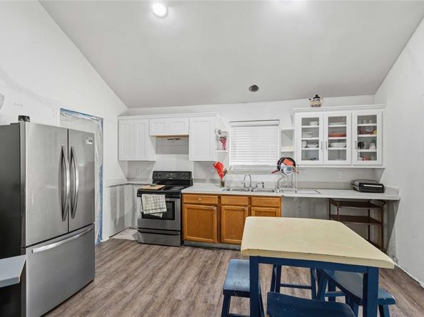 6321  Brookhaven Trail , Fort Worth Texas 76133