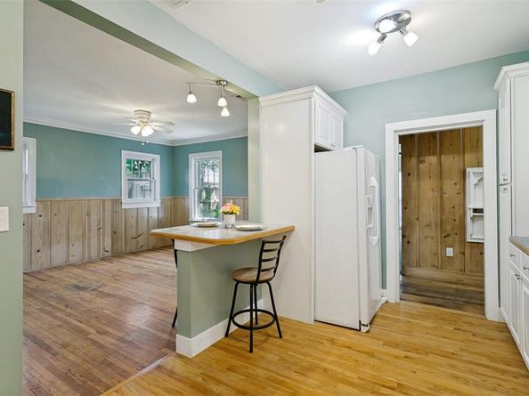 1716  Thomas Place , Fort Worth Texas 76107