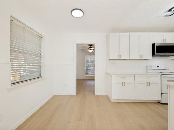 101 S Lois Lane , Richardson Texas 75081