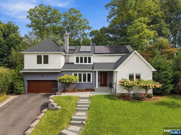 533 Ridgeland Terrace, Leonia NJ 07605