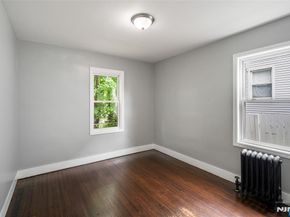 402 Morse Avenue, Ridgefield NJ 07657