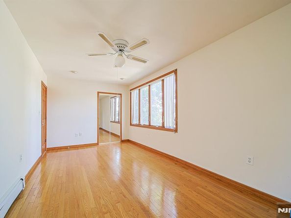 1585 Bergen Boulevard, Leonia NJ 07605