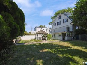 1585 Bergen Boulevard, Leonia NJ 07605