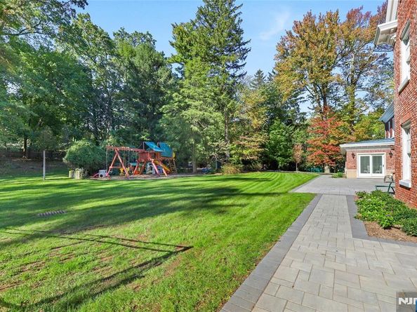 292 Maple Street, Englewood NJ 07631