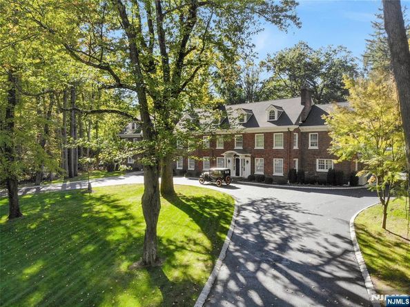 292 Maple Street, Englewood NJ 07631