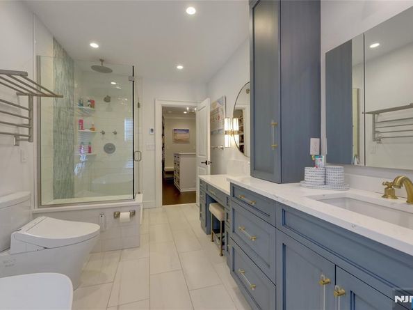 292 Maple Street, Englewood NJ 07631