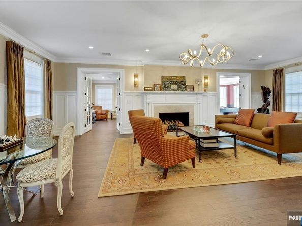 292 Maple Street, Englewood NJ 07631