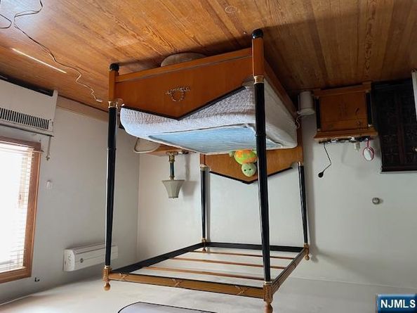 135 Rockwood Place, Englewood NJ 07631