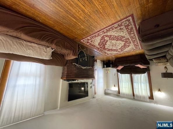 135 Rockwood Place, Englewood NJ 07631