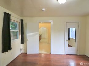 14040 Ashworth Avenue N, Seattle WA 98133