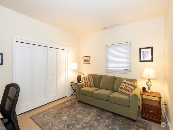 320 Washington Avenue 602, Bremerton WA 98337