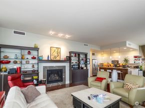 320 Washington Avenue 602, Bremerton WA 98337