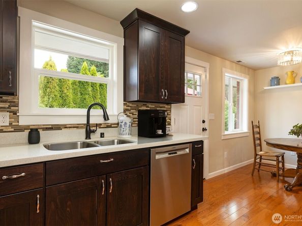 7923 220th Street SW, Edmonds WA 98026