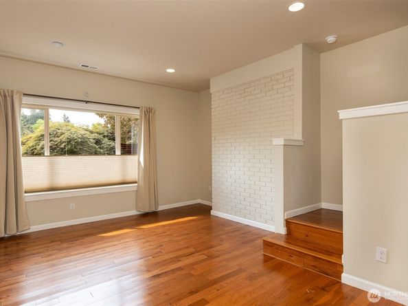 7923 220th Street SW, Edmonds WA 98026