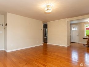 7923 220th Street SW, Edmonds WA 98026
