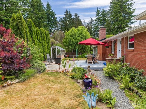 7923 220th Street SW, Edmonds WA 98026