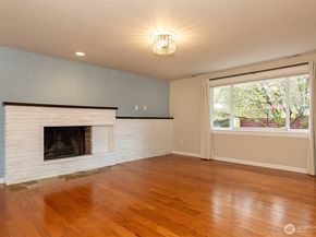 7923 220th Street SW, Edmonds WA 98026