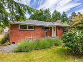 7923 220th Street SW, Edmonds WA 98026