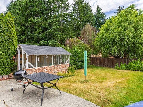 7923 220th Street SW, Edmonds WA 98026