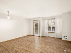 1140 N 92nd B, Seattle WA 98103
