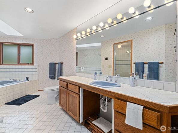 19024 NE 155th Street, Woodinville WA 98072