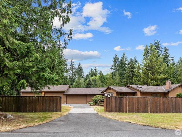 19024 NE 155th Street, Woodinville WA 98072