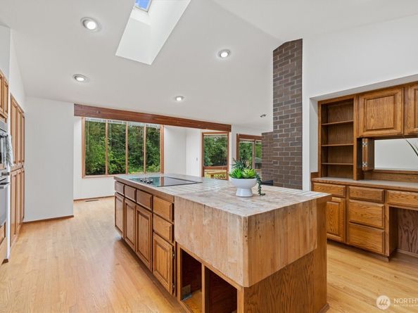 19024 NE 155th Street, Woodinville WA 98072