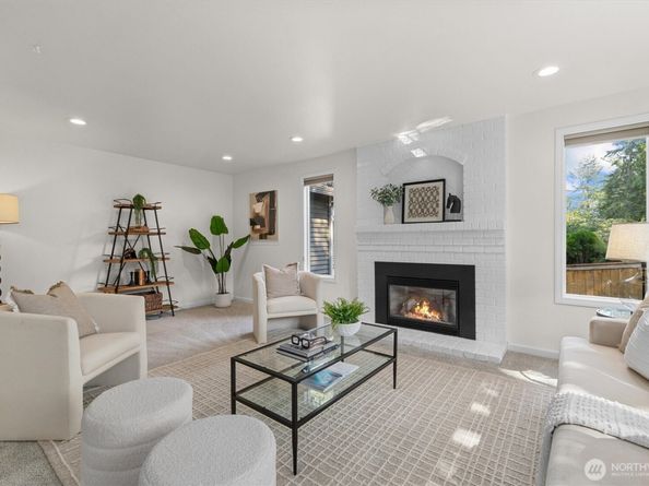 23109 NE 18th Place, Sammamish WA 98074