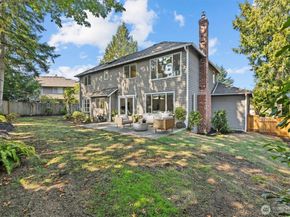 23109 NE 18th Place, Sammamish WA 98074