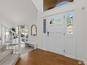 23109 NE 18th Place, Sammamish WA 98074