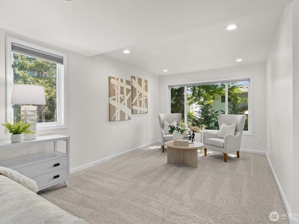 23109 NE 18th Place, Sammamish WA 98074