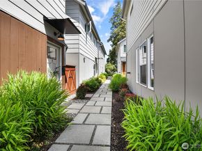 5945 41st Avenue SW A, Seattle WA 98136
