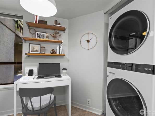 500 W Roy Street W103, Seattle WA 98119