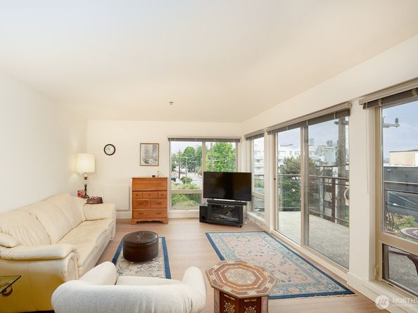 500 5th Avenue W 505, Seattle WA 98119