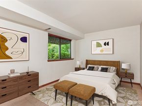 5019 E Mercer Way, Mercer Island WA 98040