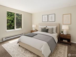 4635 W Lake Sammamish Parkway SE G206, Issaquah WA 98027