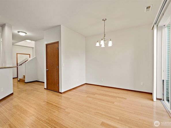 1317 52nd Street NE, Auburn WA 98002